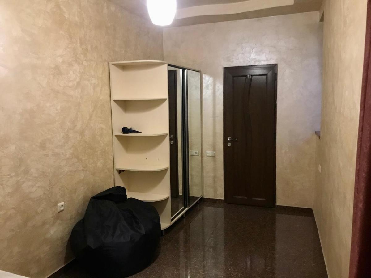 Luxury Apartment With Jacuzzi On Republic Square Jerevan Exteriör bild