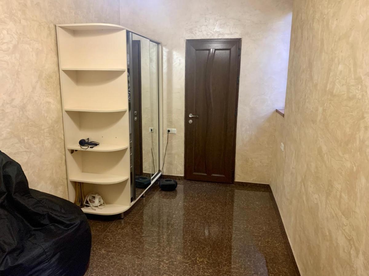 Luxury Apartment With Jacuzzi On Republic Square Jerevan Exteriör bild