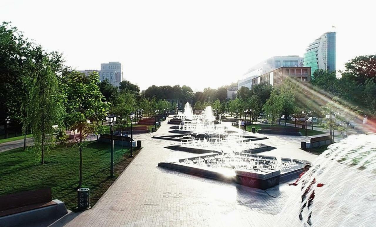 Luxury Apartment With Jacuzzi On Republic Square Jerevan Exteriör bild